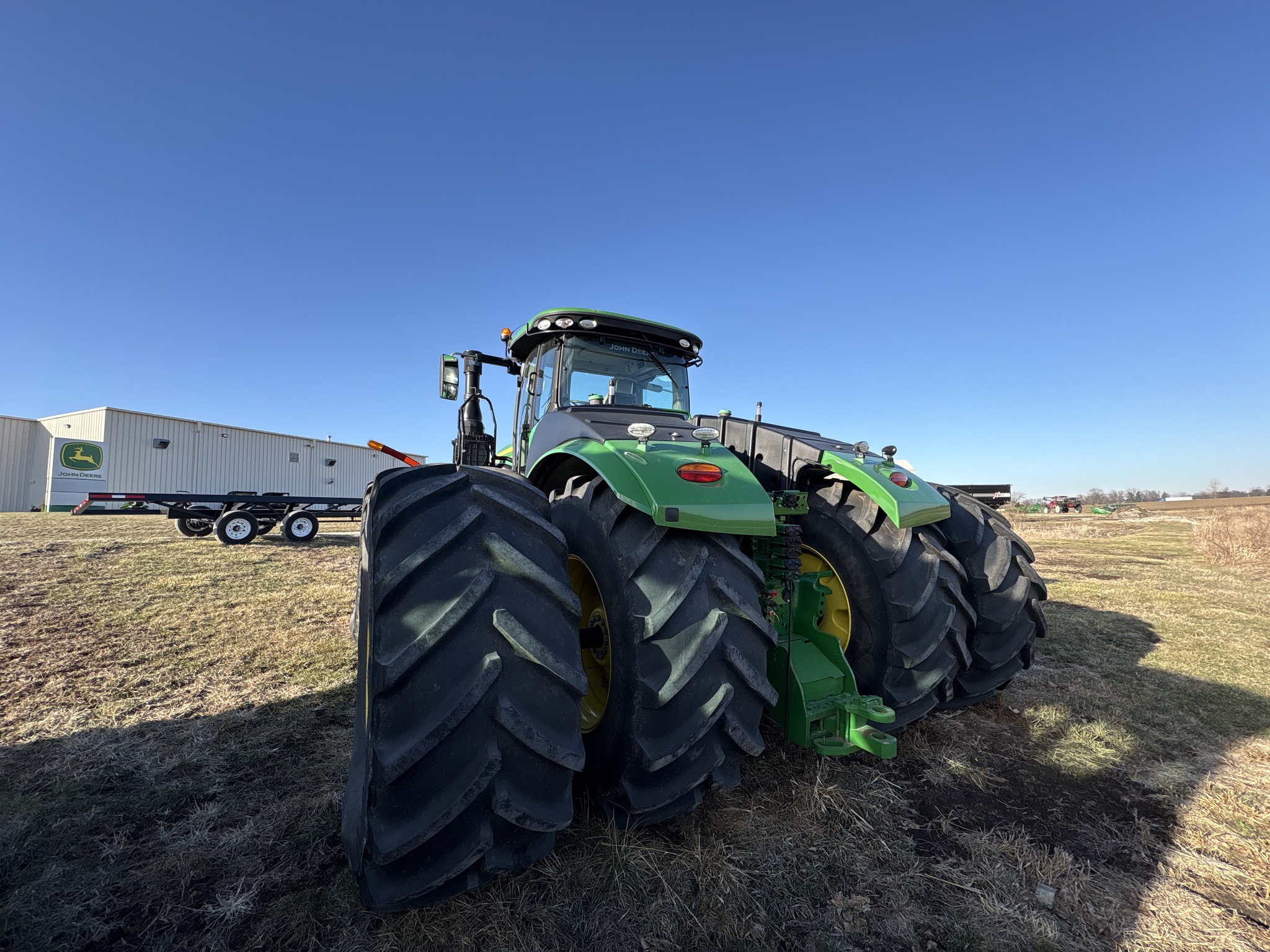  2021 John Deere 9520R at Heritage Tractor in Brimfield, IL
