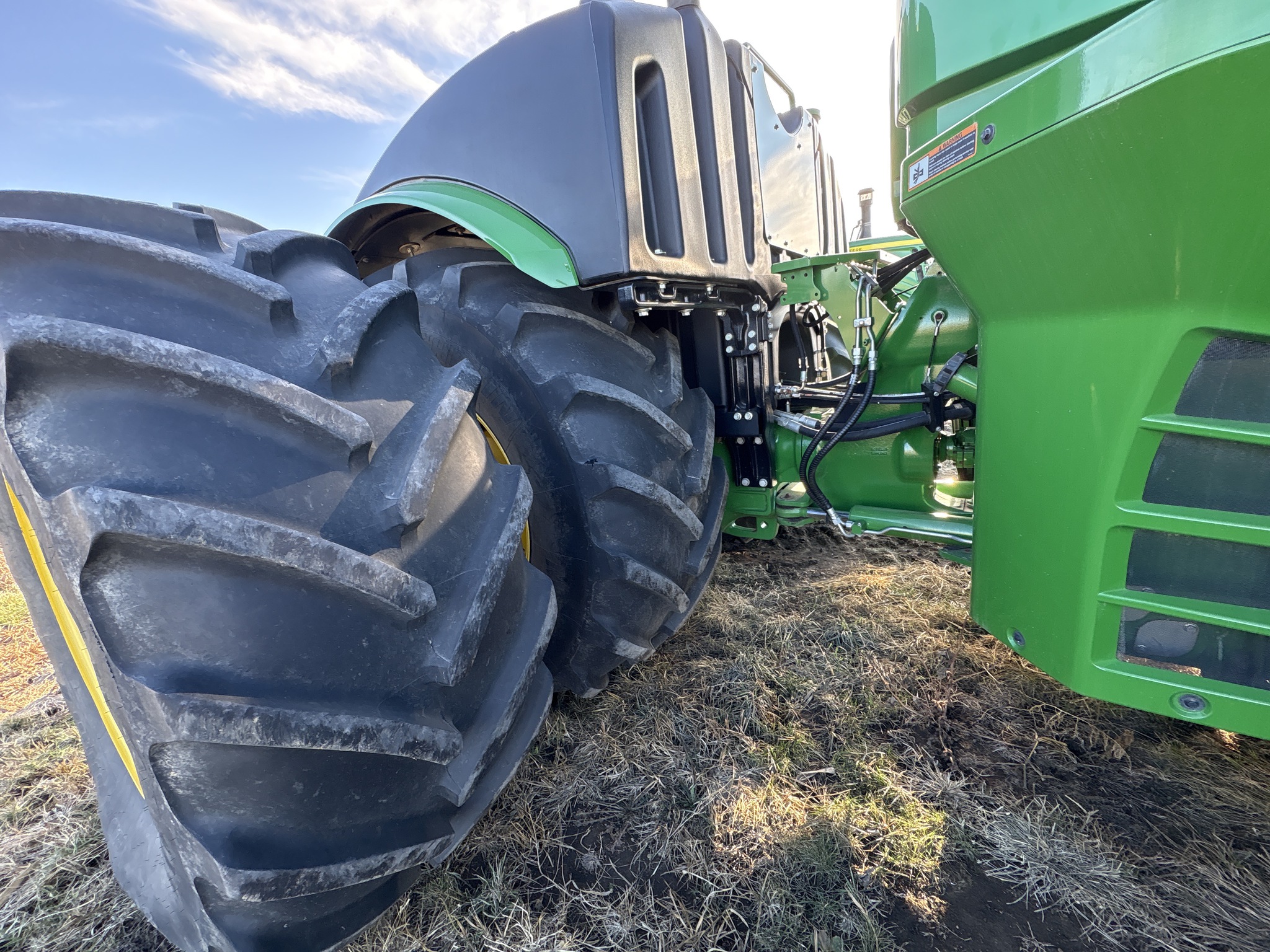  2021 John Deere 9520R at Heritage Tractor in Brimfield, IL