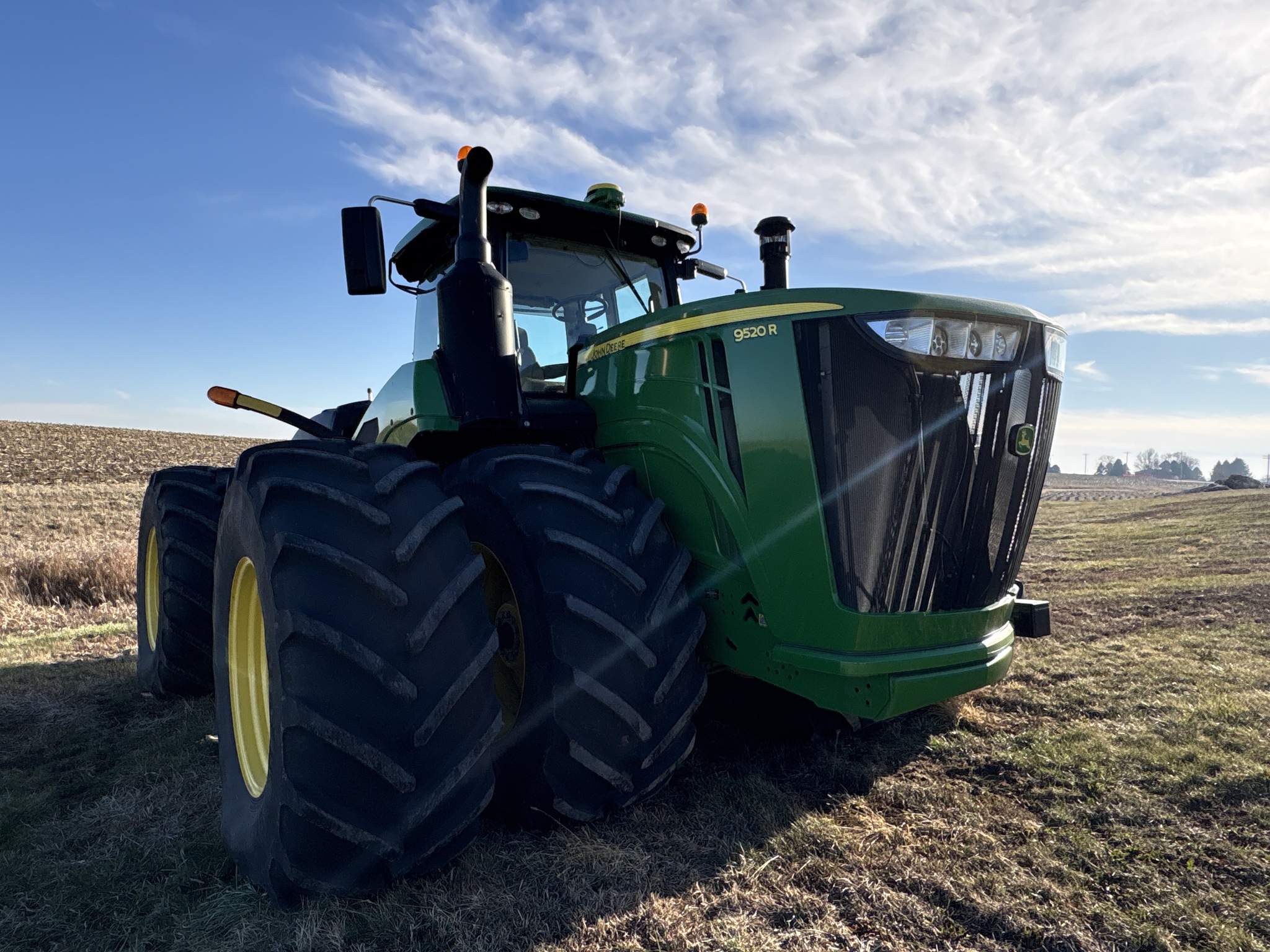  2021 John Deere 9520R at Heritage Tractor in Brimfield, IL