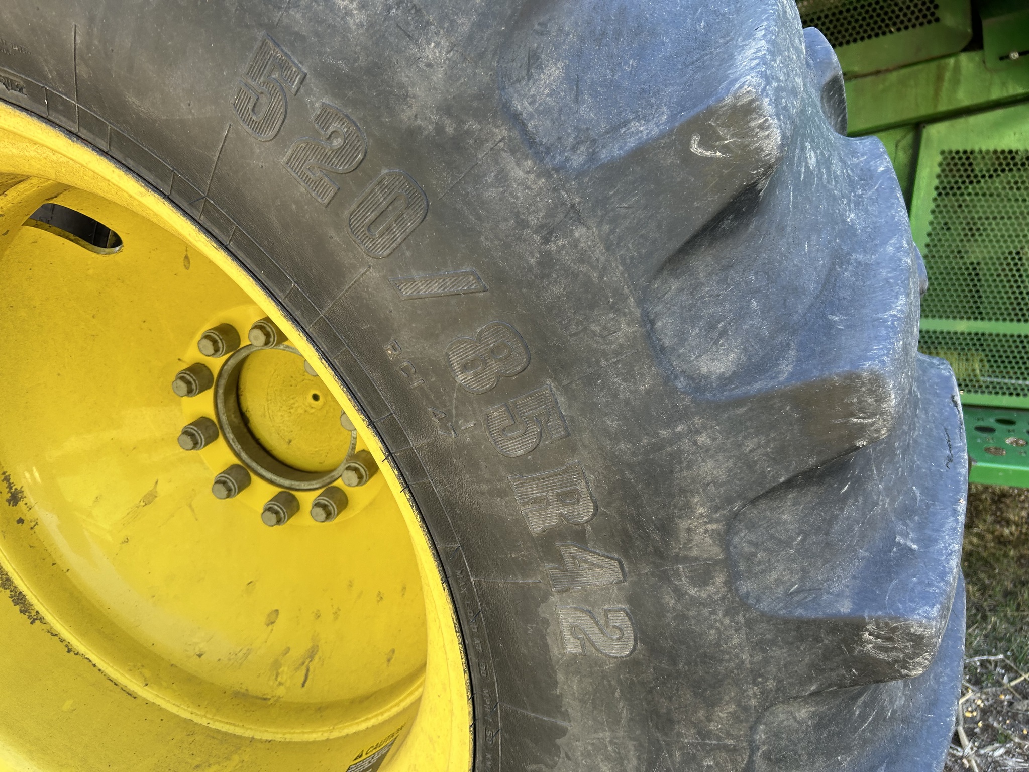 2017 John Deere S670 Image 13