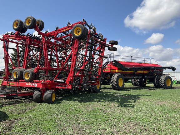 Photo of a 2021 Vaderstad 8412