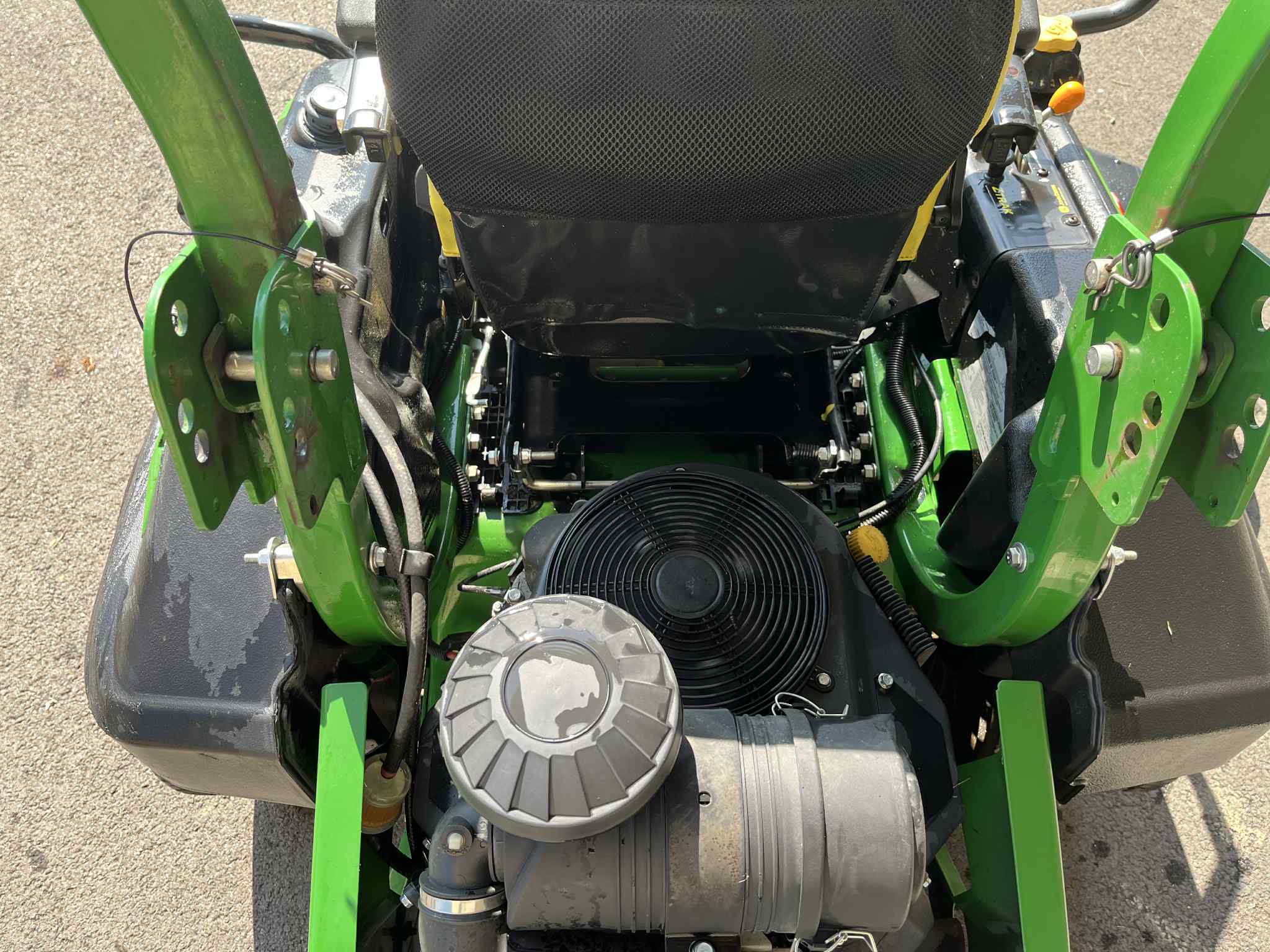 2022 John Deere Z960M Image 5
