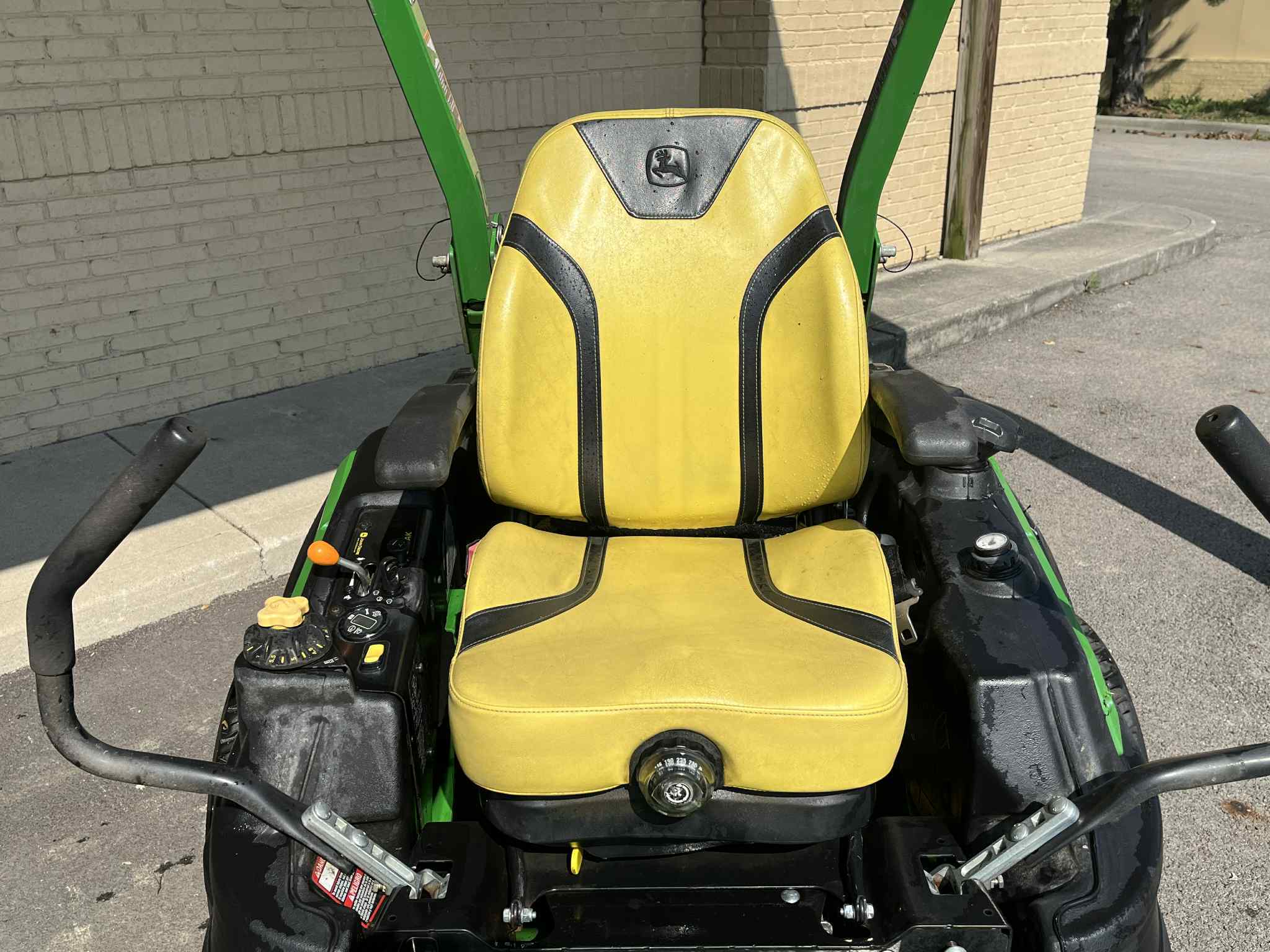 2022 John Deere Z960M Image 4