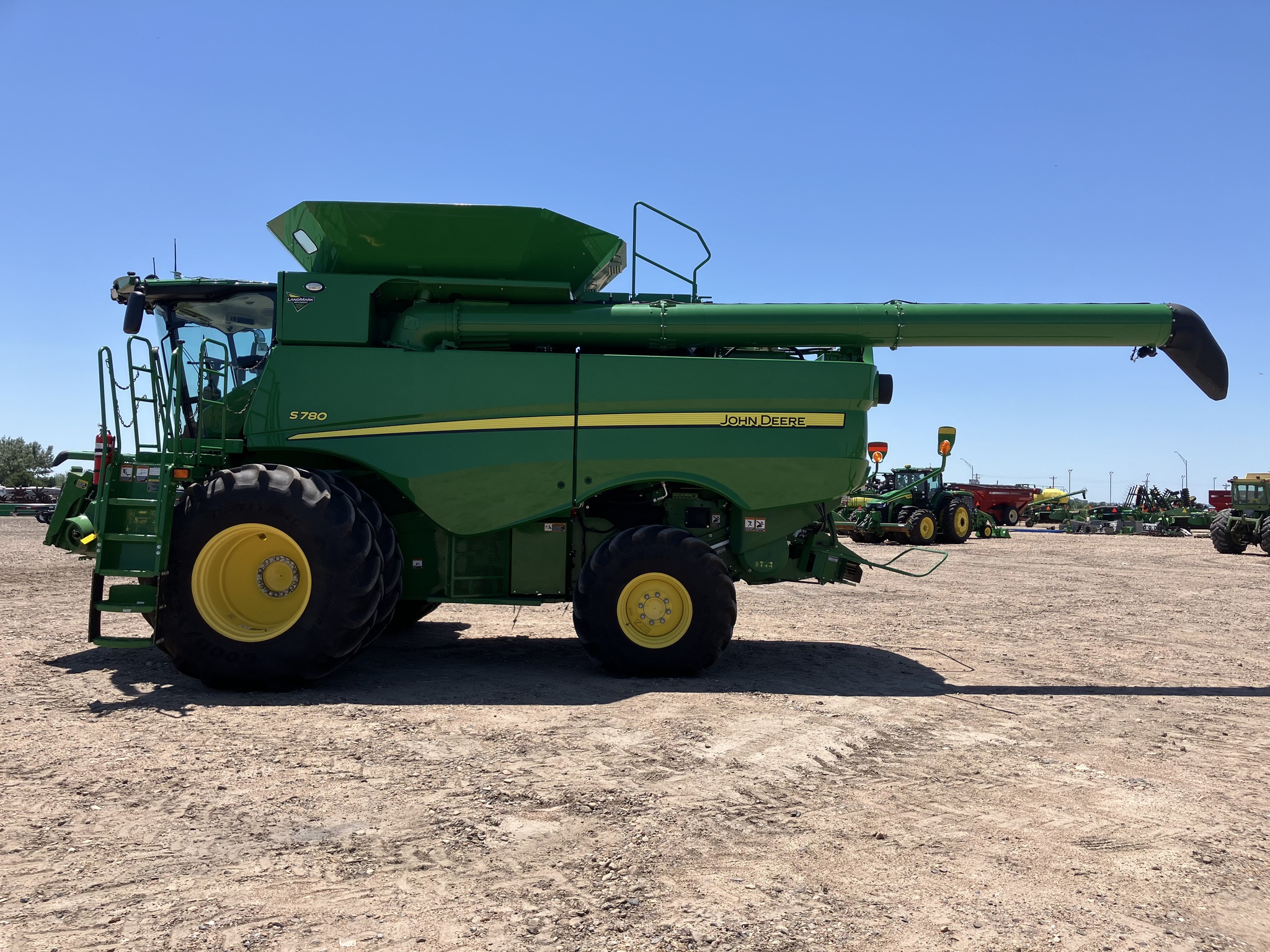 2023 John Deere S780 Image 2