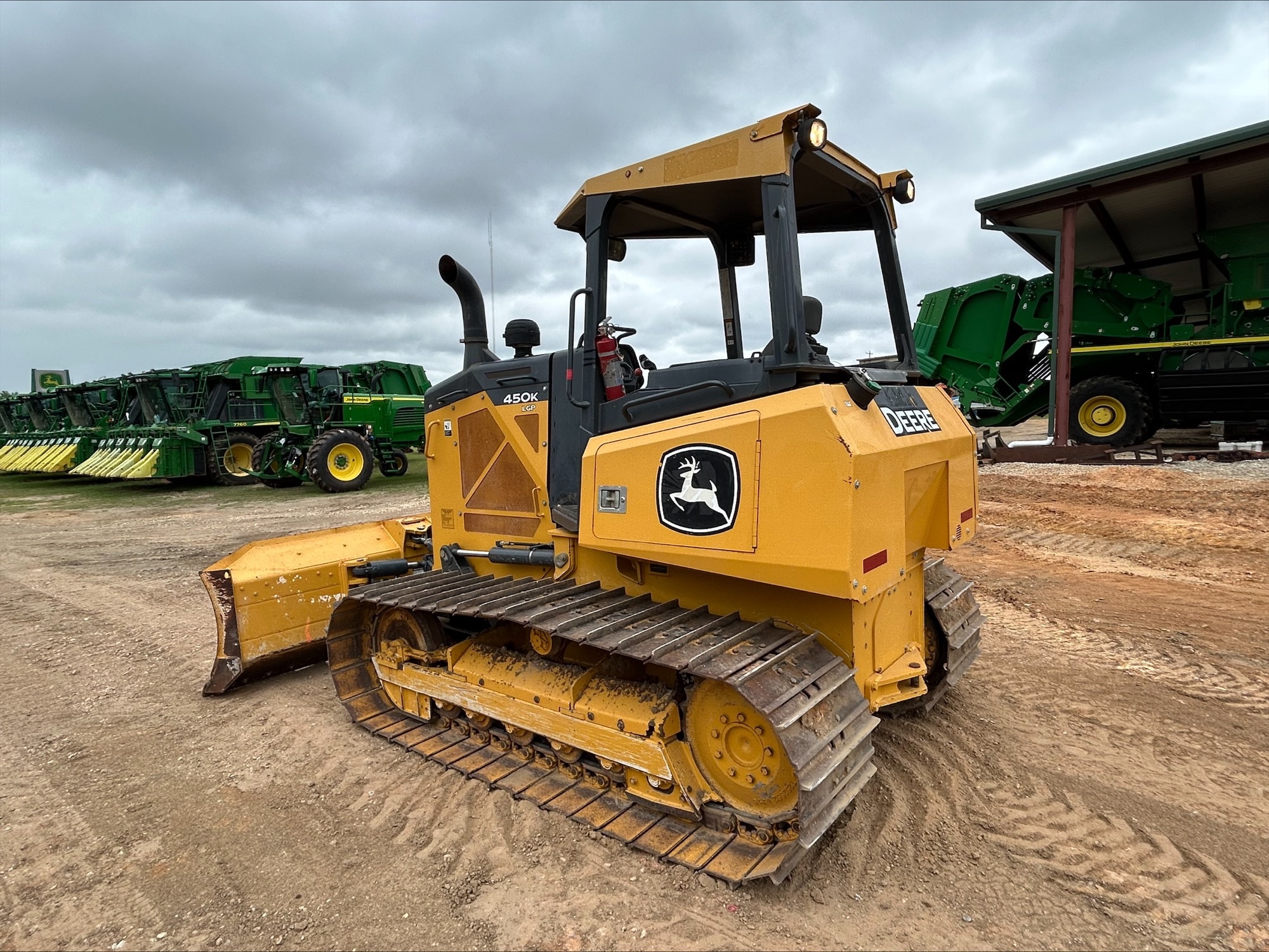 2021 John Deere 450K Image 4