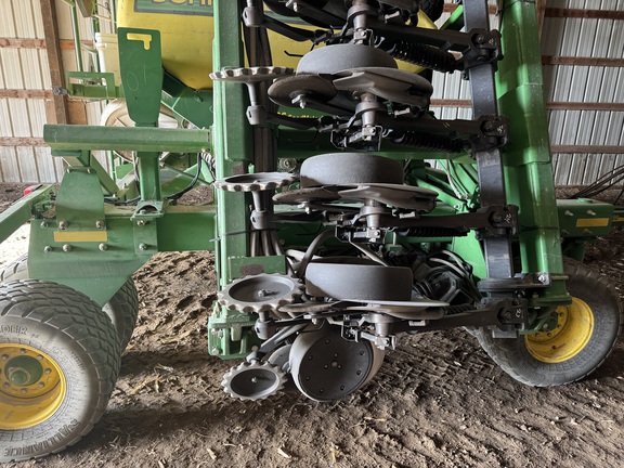 2014 John Deere 1990 - Photo6