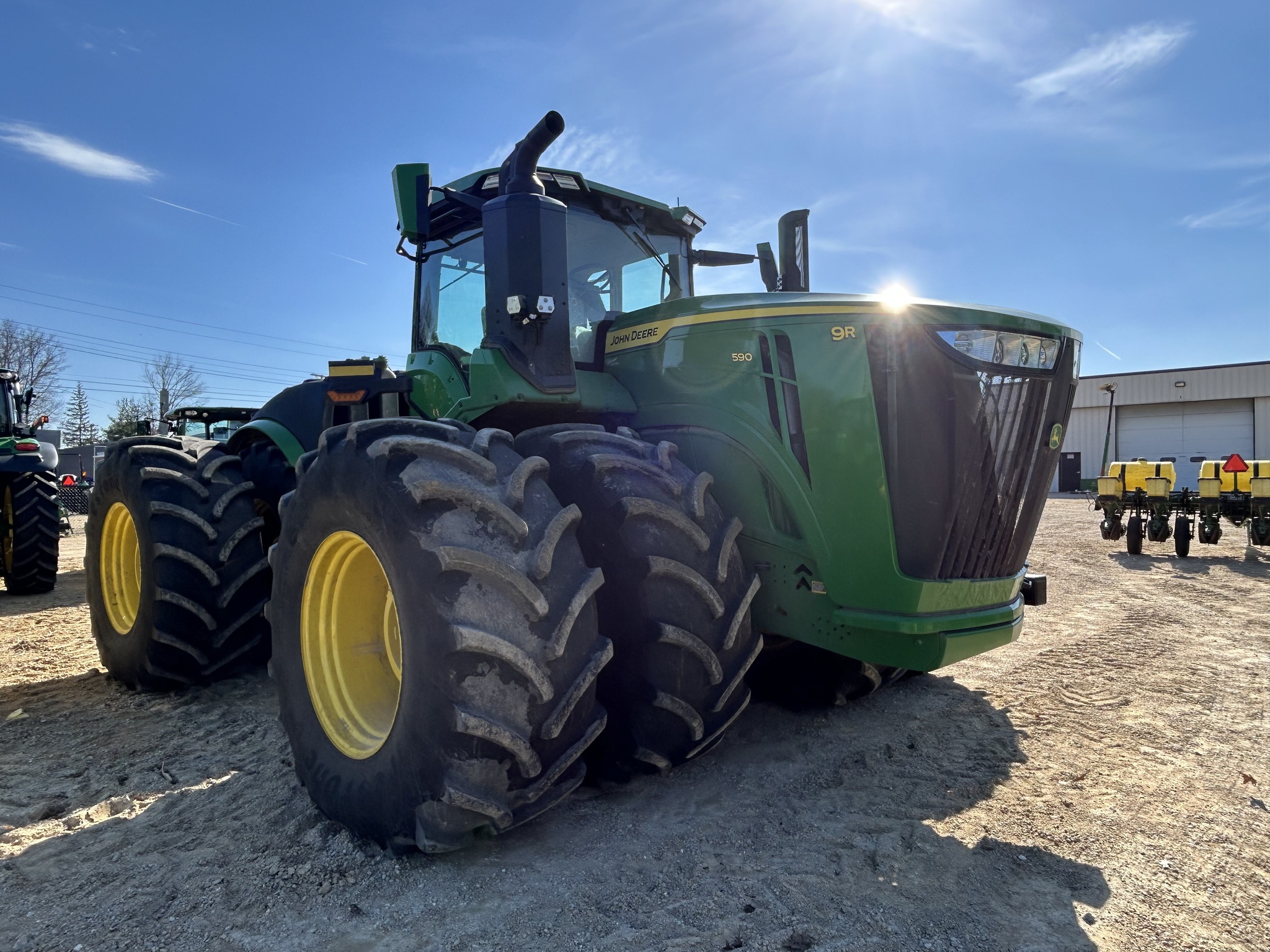  2025 John Deere 9R 590 at Heritage Tractor in Freeport, IL