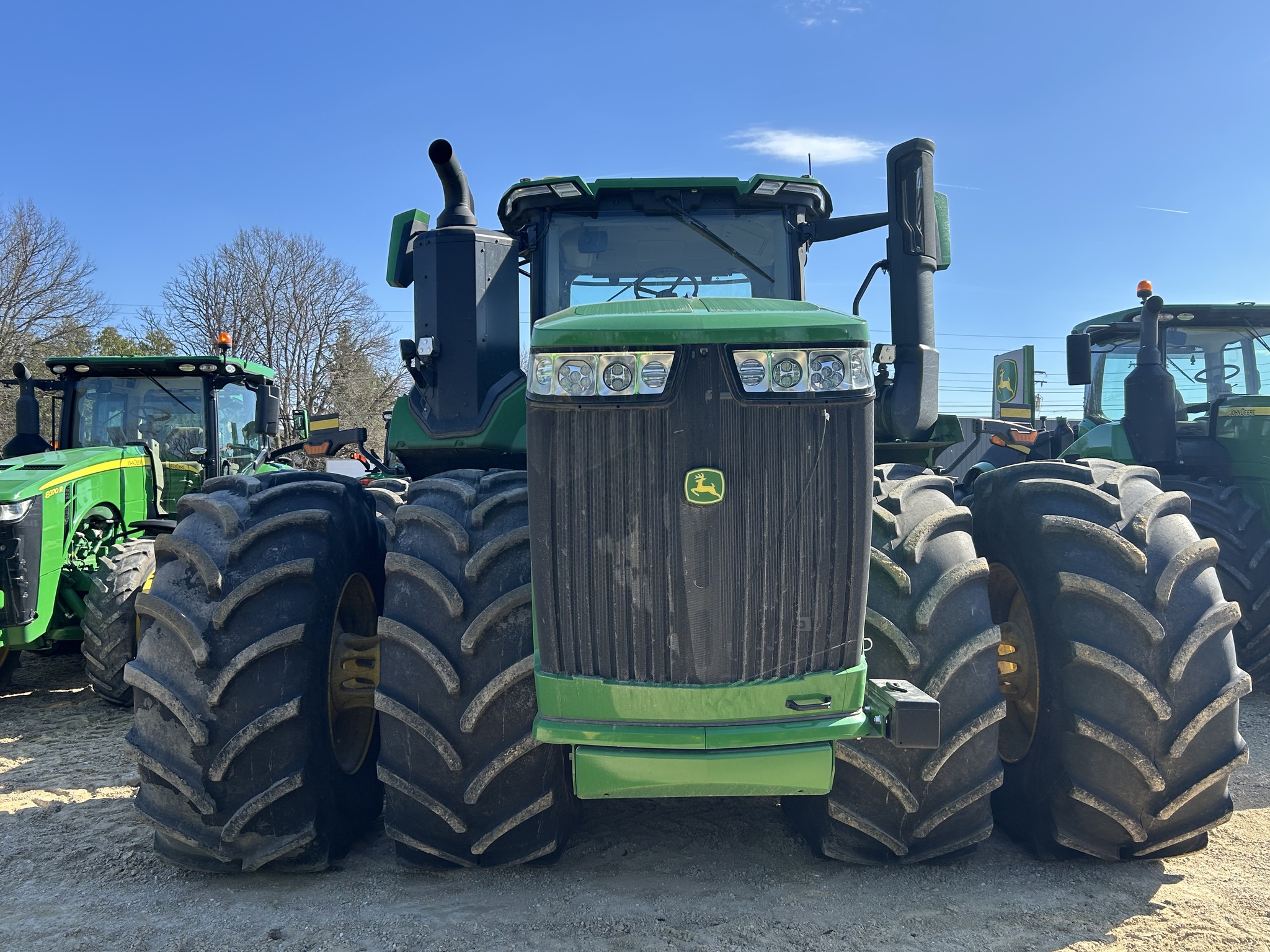  2025 John Deere 9R 590 at Heritage Tractor in Freeport, IL