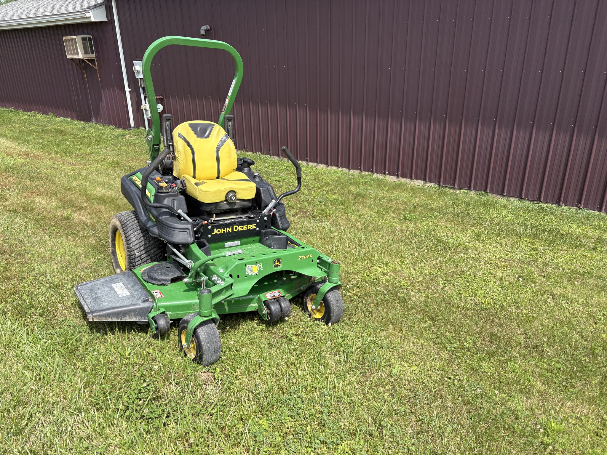 2019 John Deere Z950M Image 1