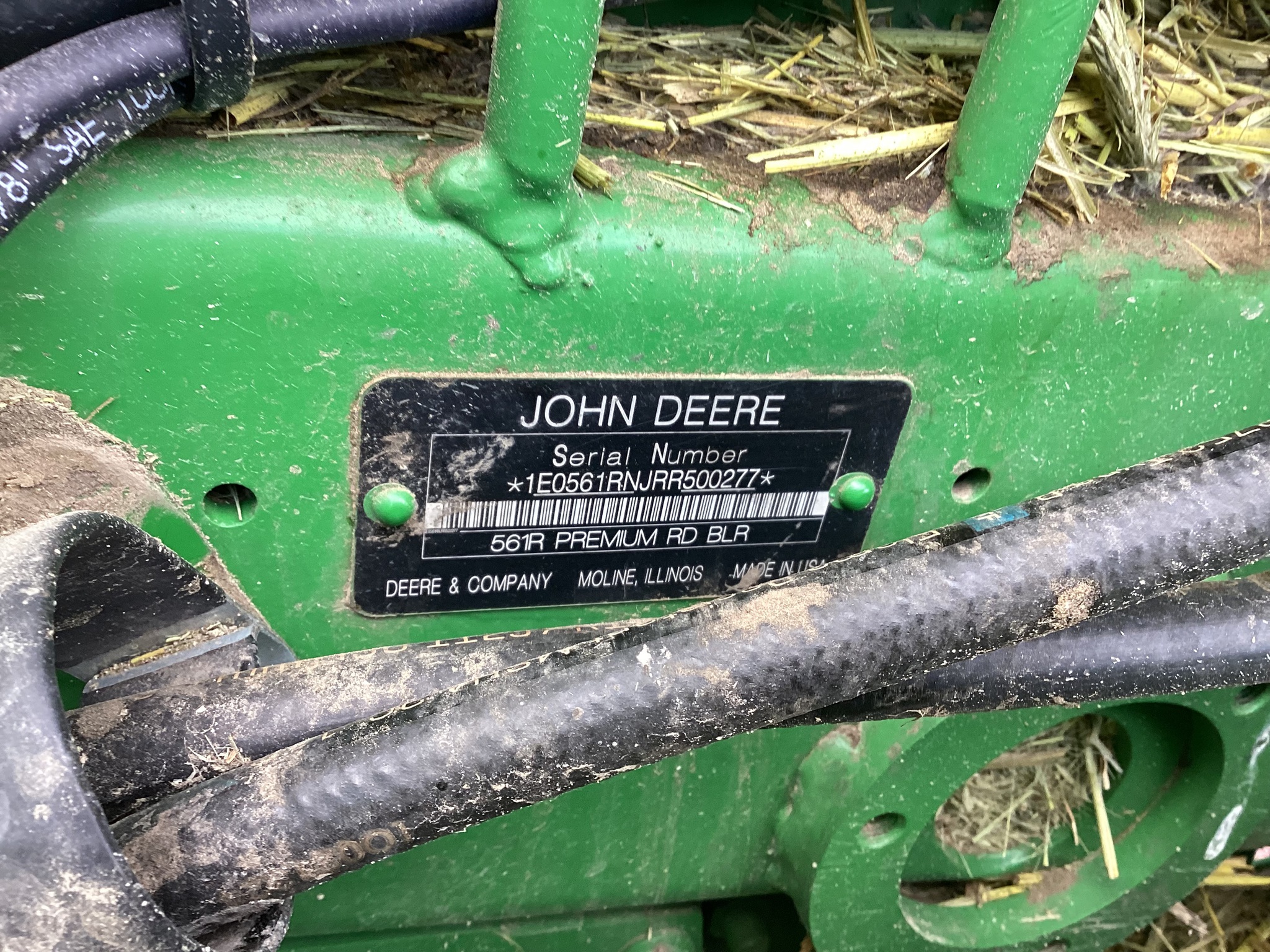 2024 John Deere 561R Image 37