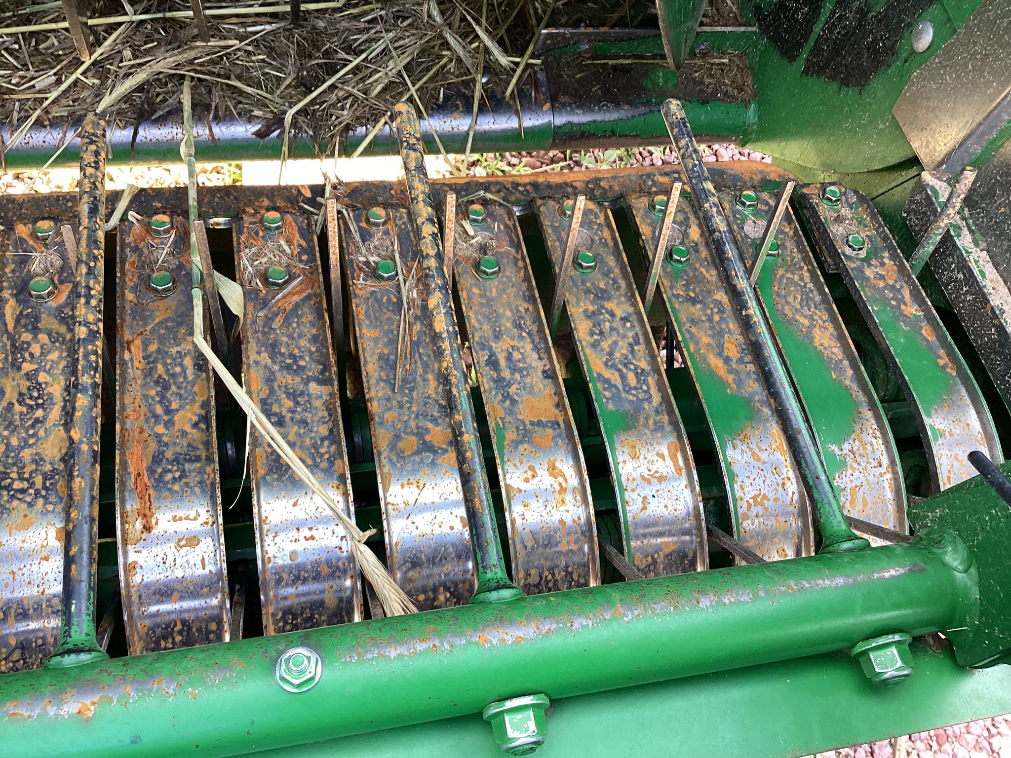 2024 John Deere 561R Image 21