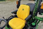 2022 John Deere 1025R Image 12