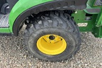 2022 John Deere 1025R Image 35