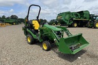 2022 John Deere 1025R Image 6