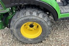 2022 John Deere 1025R Image 36
