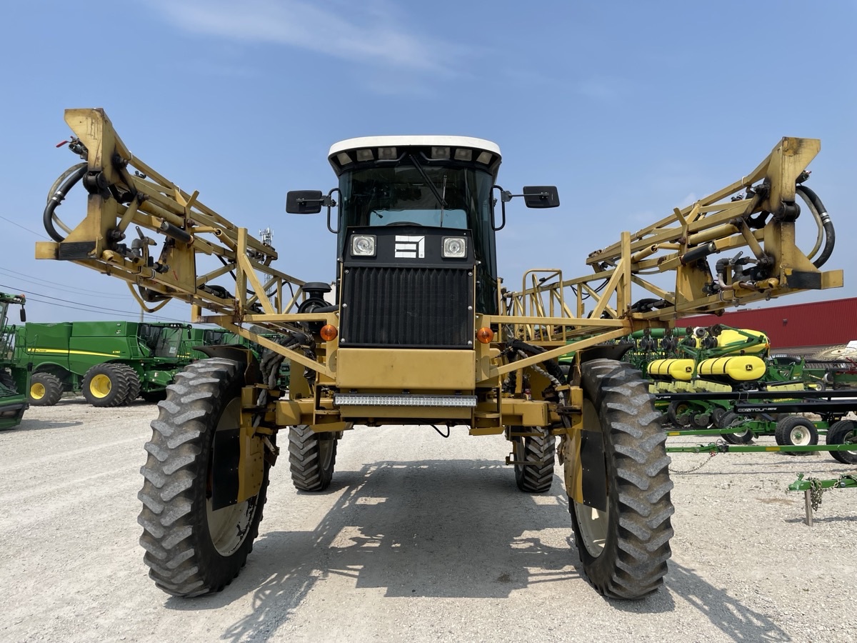1999 RoGator 854 Image 2
