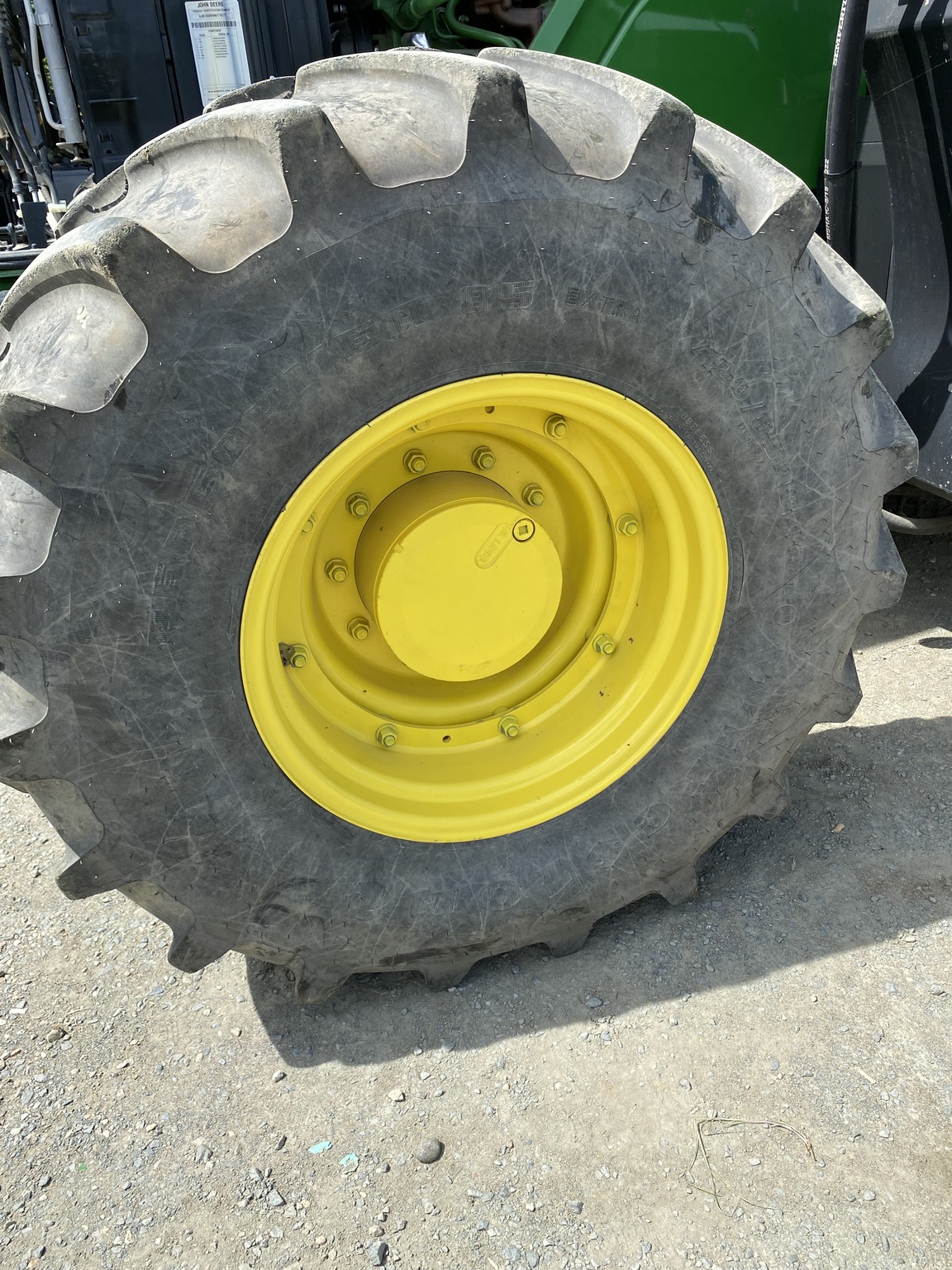 2022 John Deere 6155M Image 25