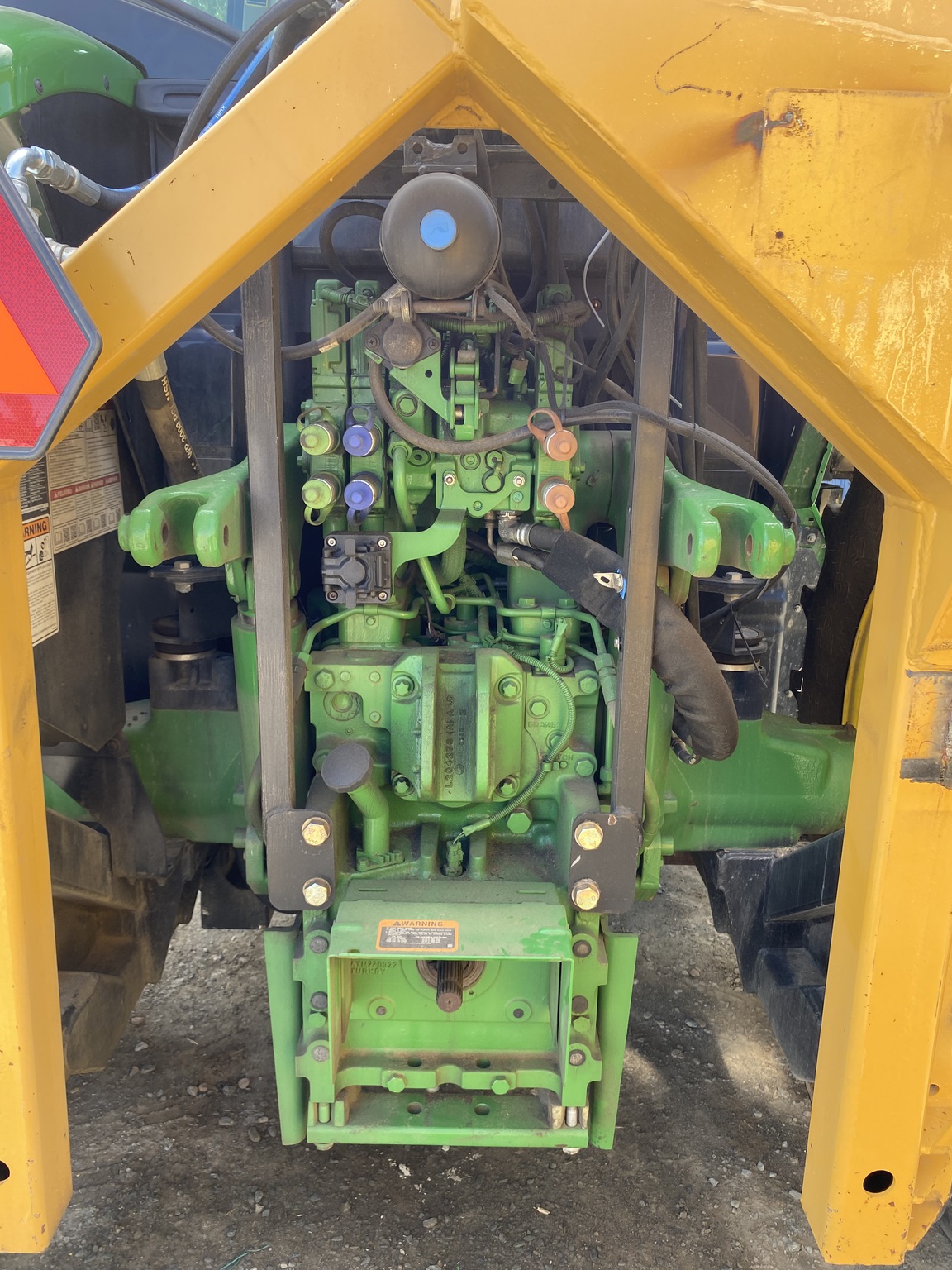 2022 John Deere 6155M Image 22
