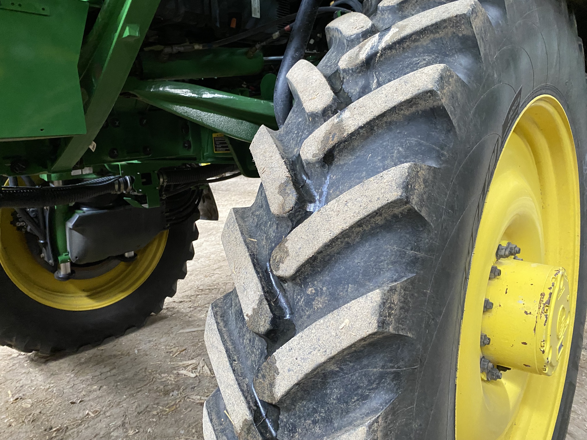 2023 John Deere 616R Image 14