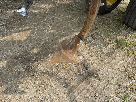 2012 John Deere 2210 - Photo10