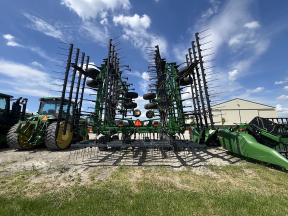 2012 John Deere 2210 - Photo6