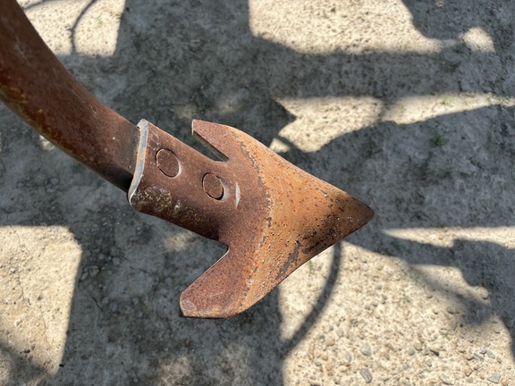 2012 John Deere 2210 - Photo16