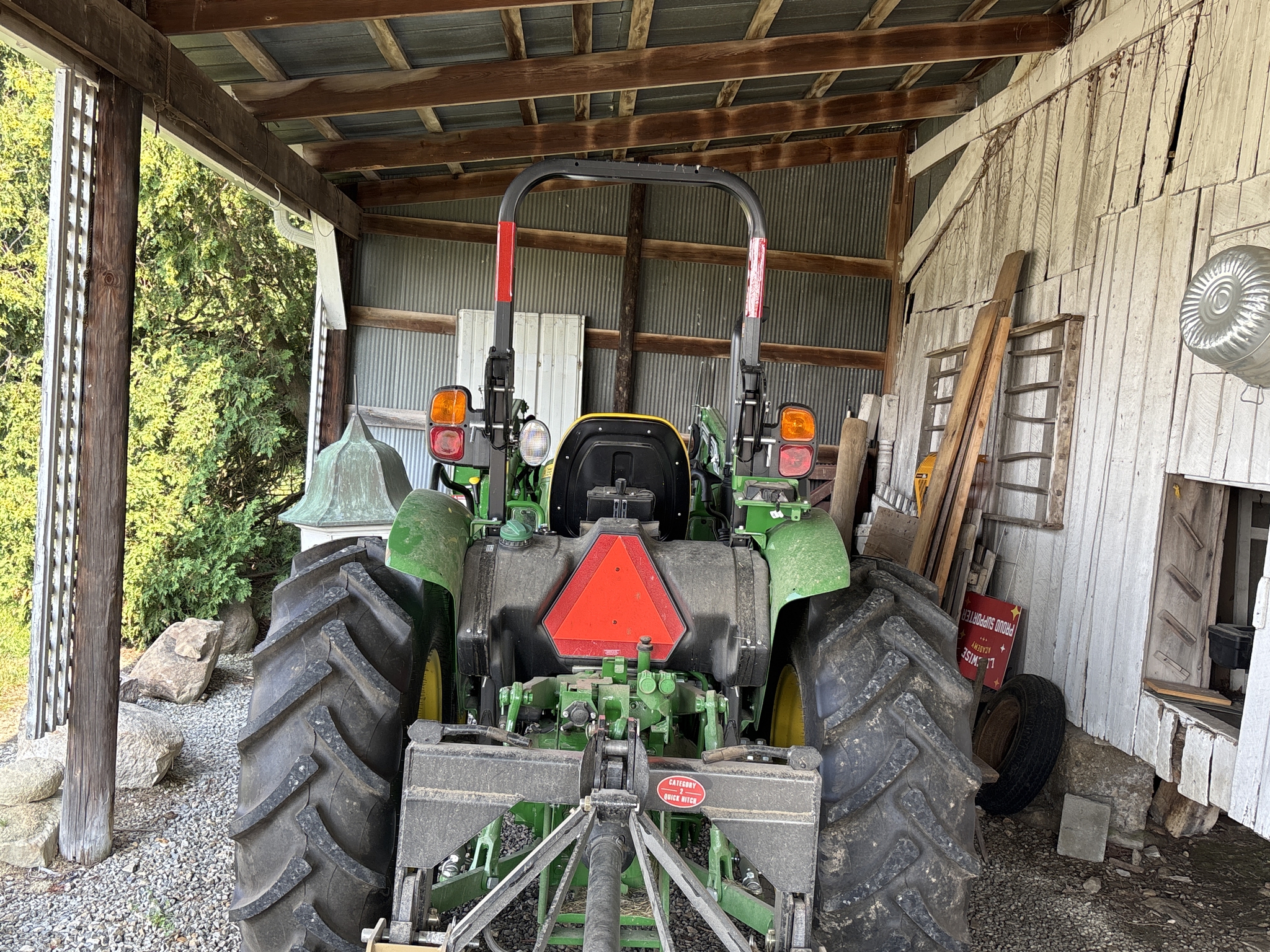 Used 2024 John Deere 5050E Utility Tractors at Koenig Equipment in Urbana, OH - PhotoXL3
