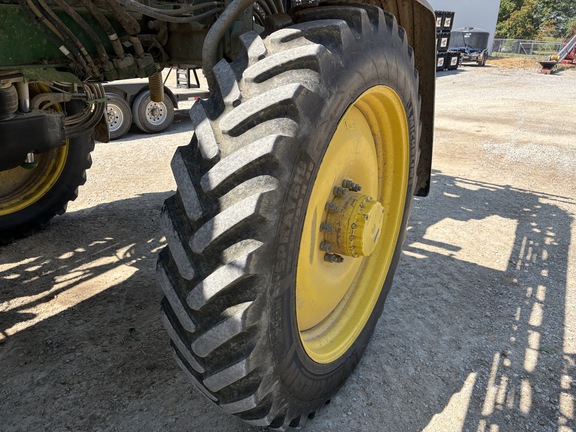 Photo of 2023 John Deere 412R
