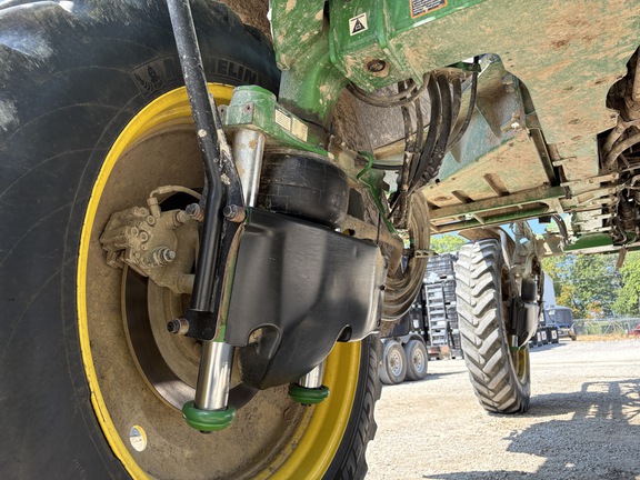 Photo of 2023 John Deere 412R
