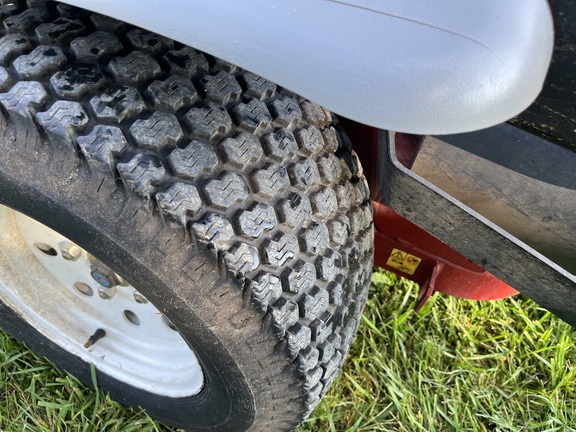 2018 Exmark LZE751GKA - Photo14