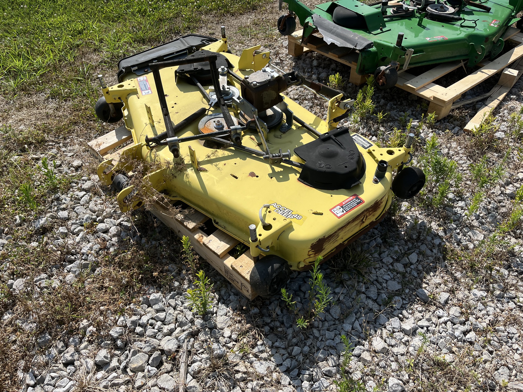2017 John Deere 48A Image 1