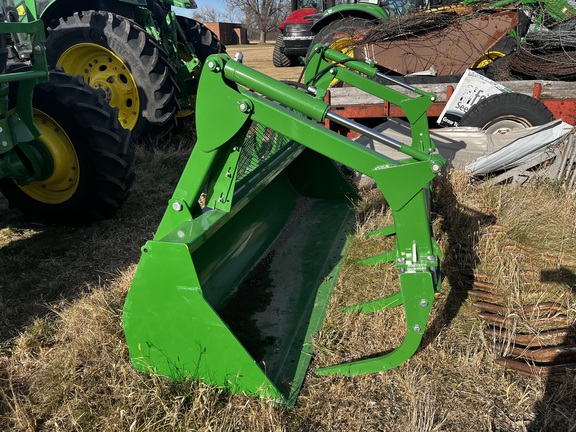 2025 John Deere 6M 165 - Photo20