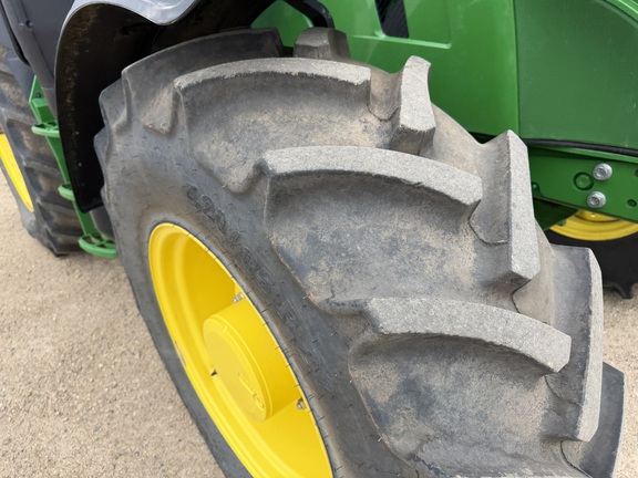 2025 John Deere 6M 165 - Photo12