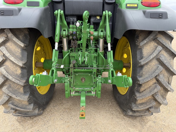 2025 John Deere 6M 165 - Photo22
