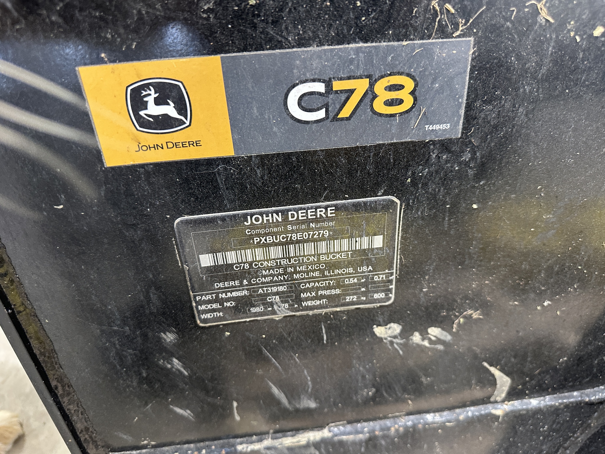 2023 John Deere 325G Image 12