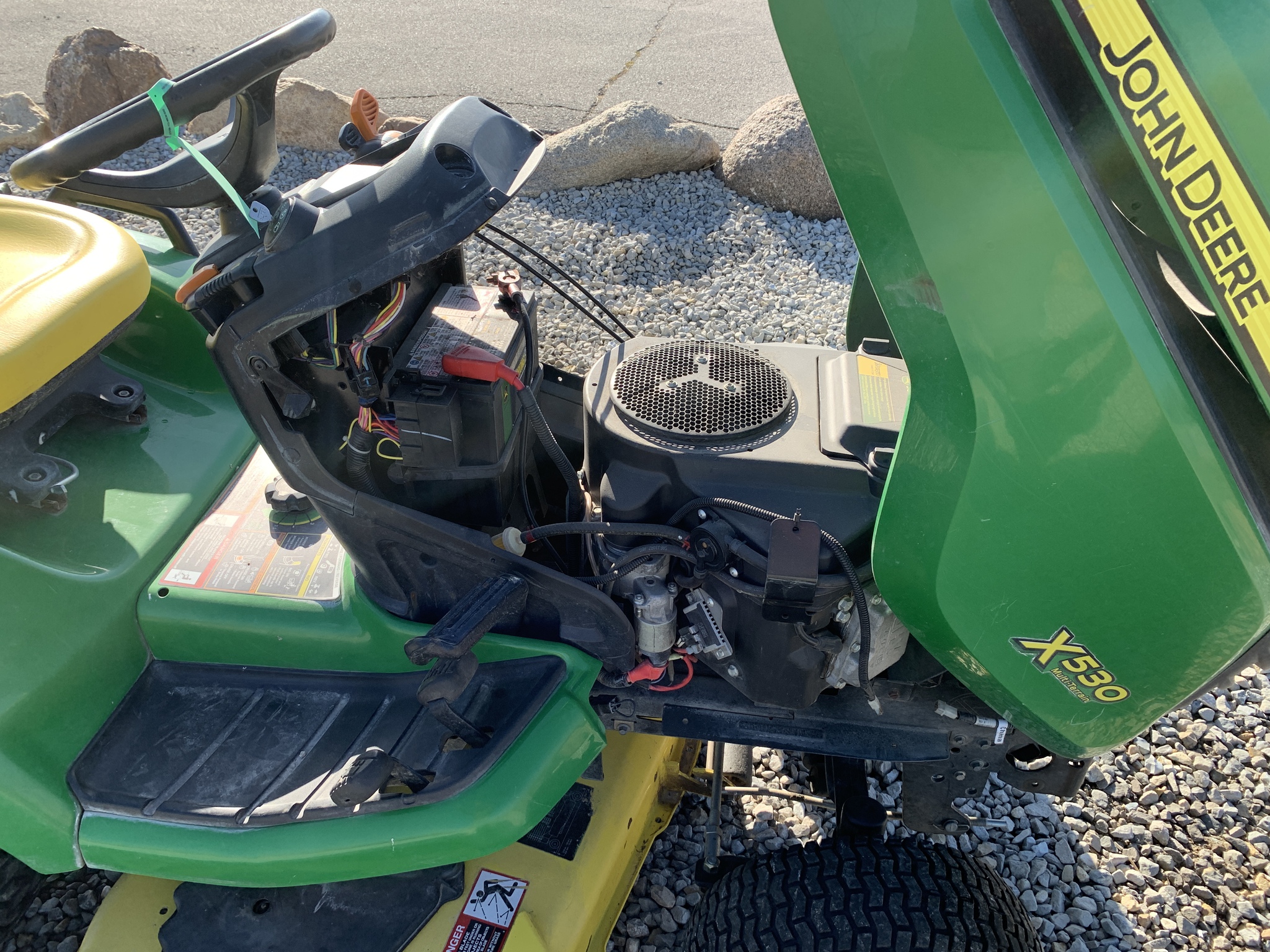 2014 John Deere X530 Image 9