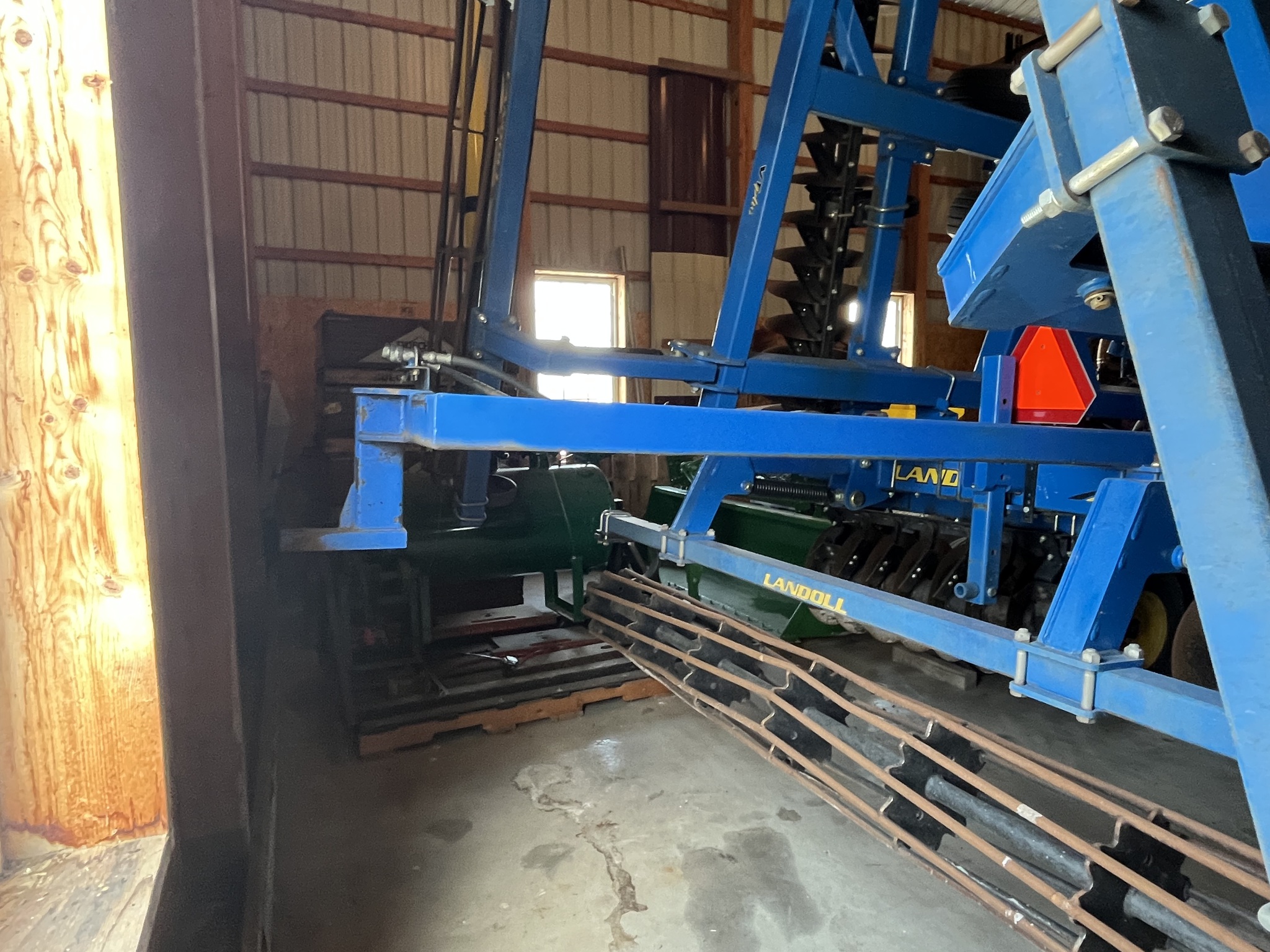 2010 Landoll 7431-26 Image 5