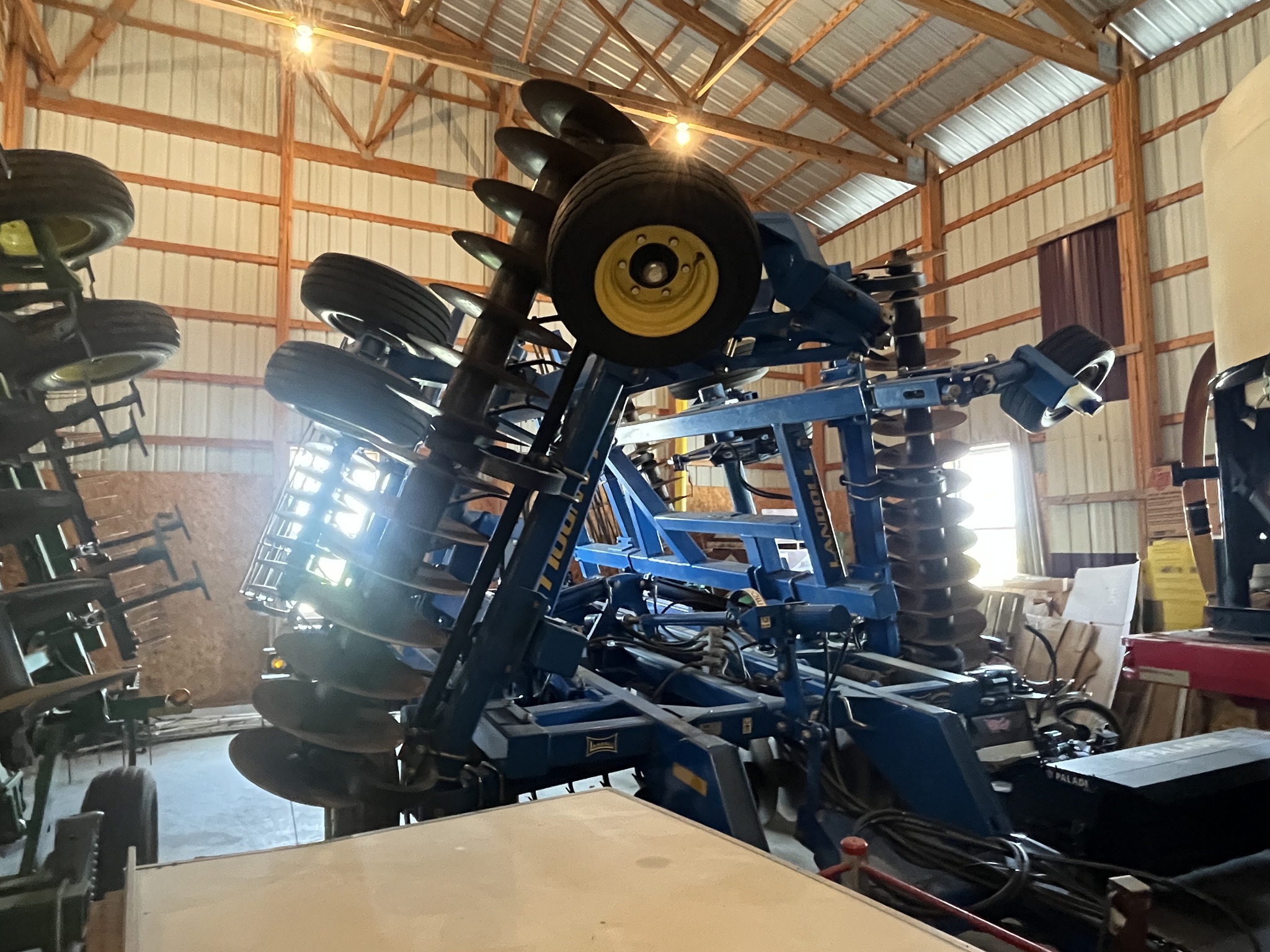 2010 Landoll 7431-26 Image 3