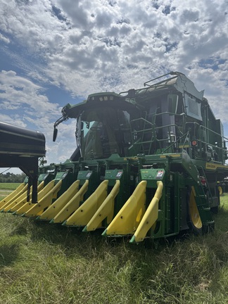 2024 John Deere CP770 Photo 2