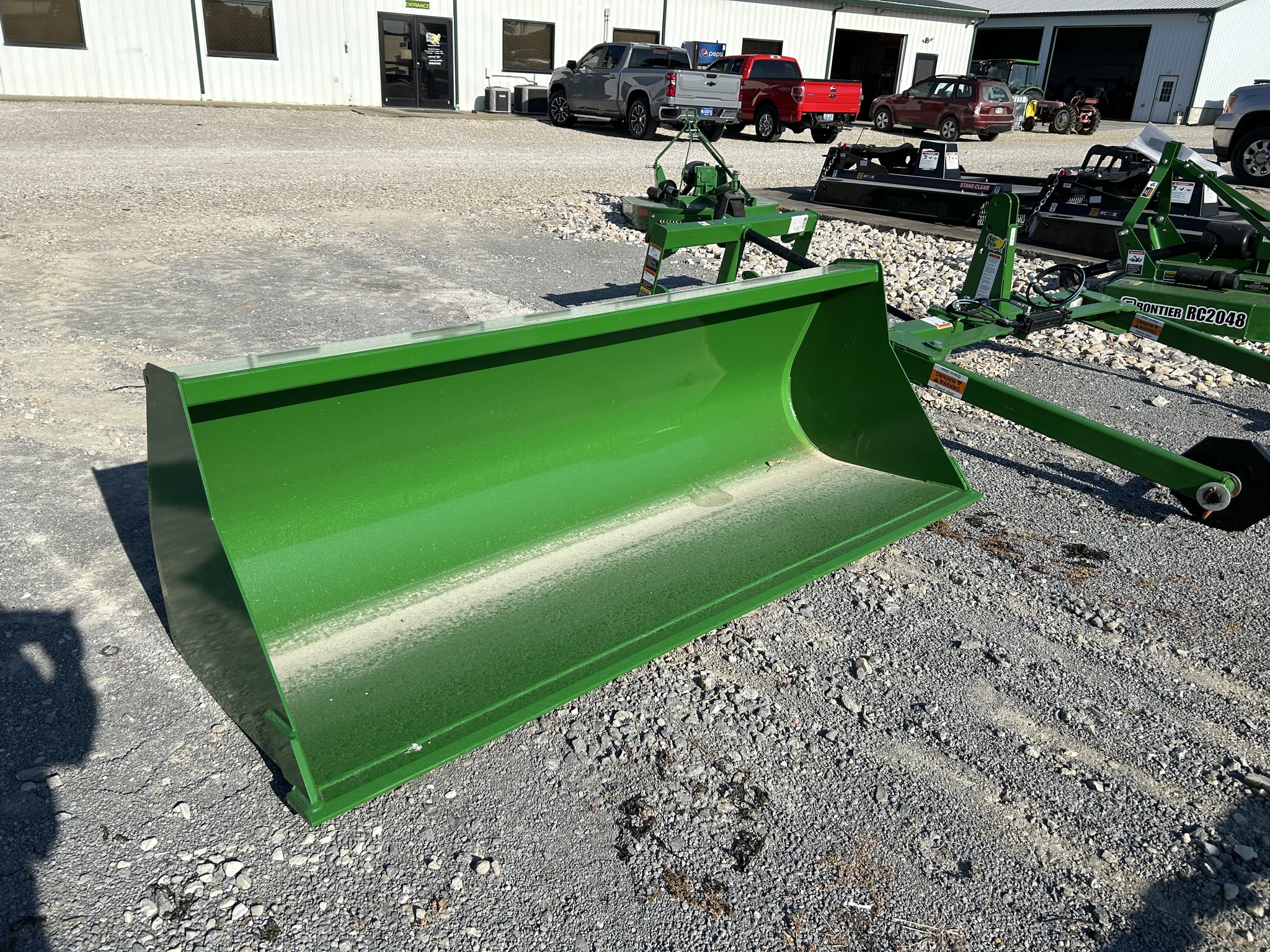 2025 John Deere 72