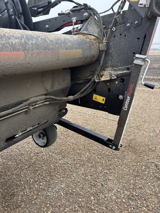 Used 2020 MacDon FD135 Combine Platforms at Horizon Ag & Turf in Lloydminster, AB - Photo25