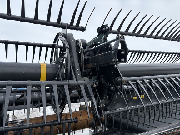 Used 2020 MacDon FD135 Combine Platforms at Horizon Ag & Turf in Lloydminster, AB - Photo8