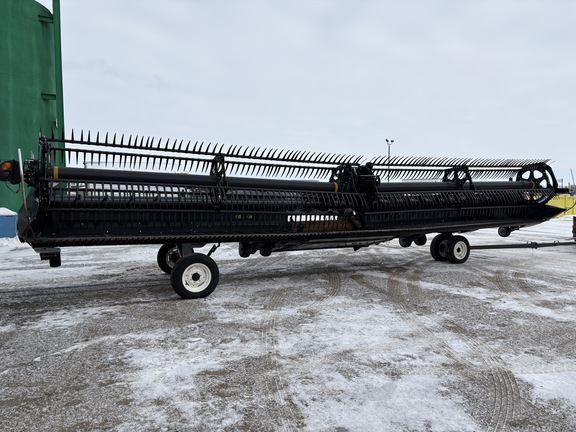 Used 2020 MacDon FD135 Combine Platforms at Horizon Ag & Turf in Lloydminster, AB - Photo12
