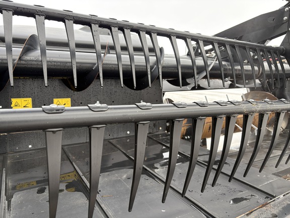 Used 2020 MacDon FD135 Combine Platforms at Horizon Ag & Turf in Lloydminster, AB - Photo14