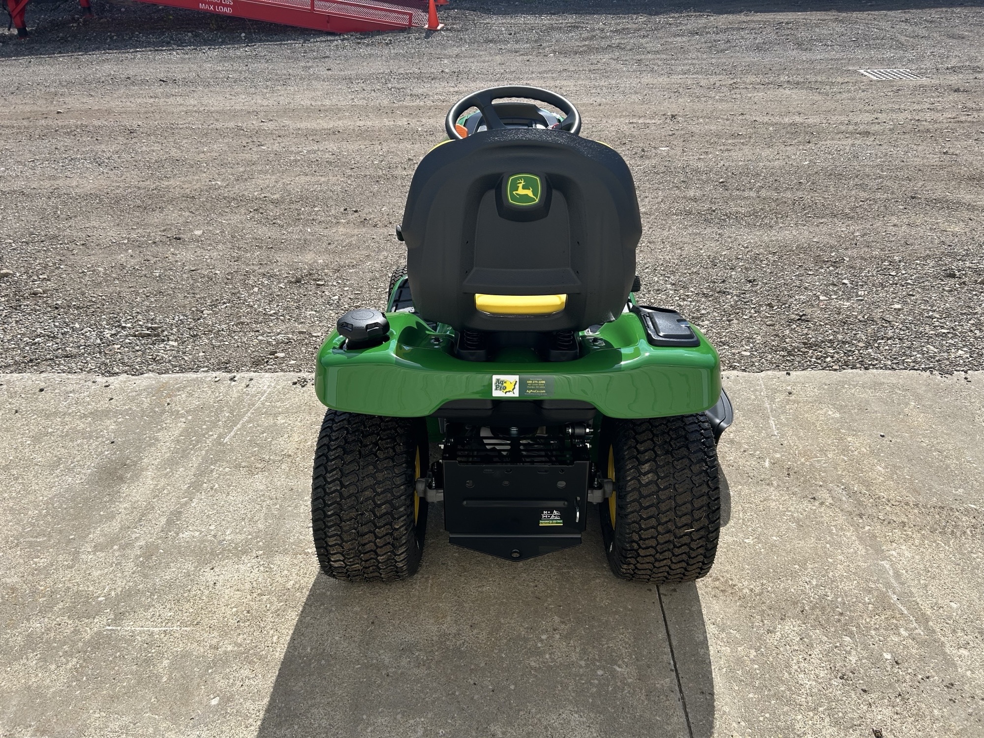 2025 John Deere X350 Image 5