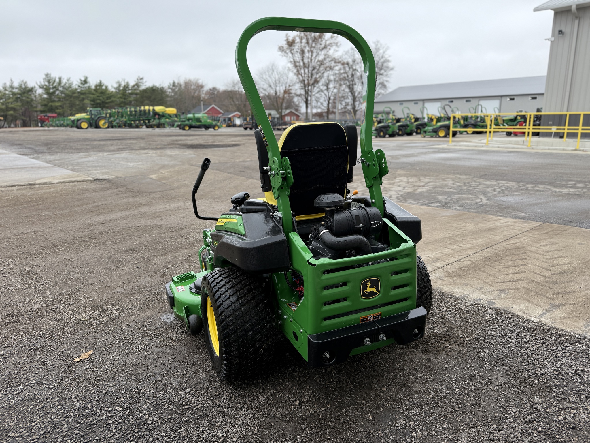 2023 John Deere Z950R Image 6