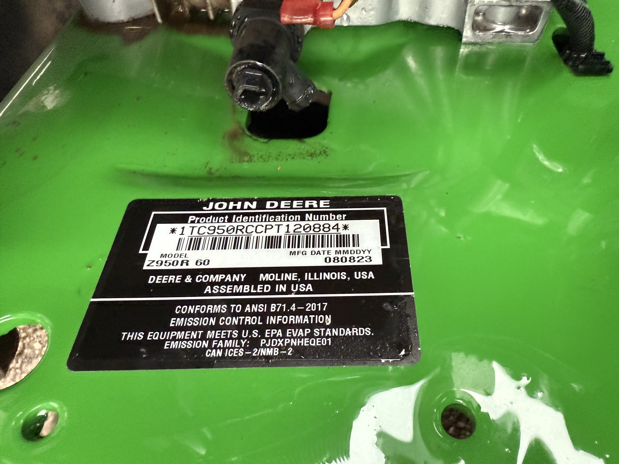 2023 John Deere Z950R Image 16