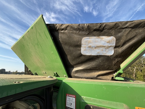 Photo of 2019 John Deere S780