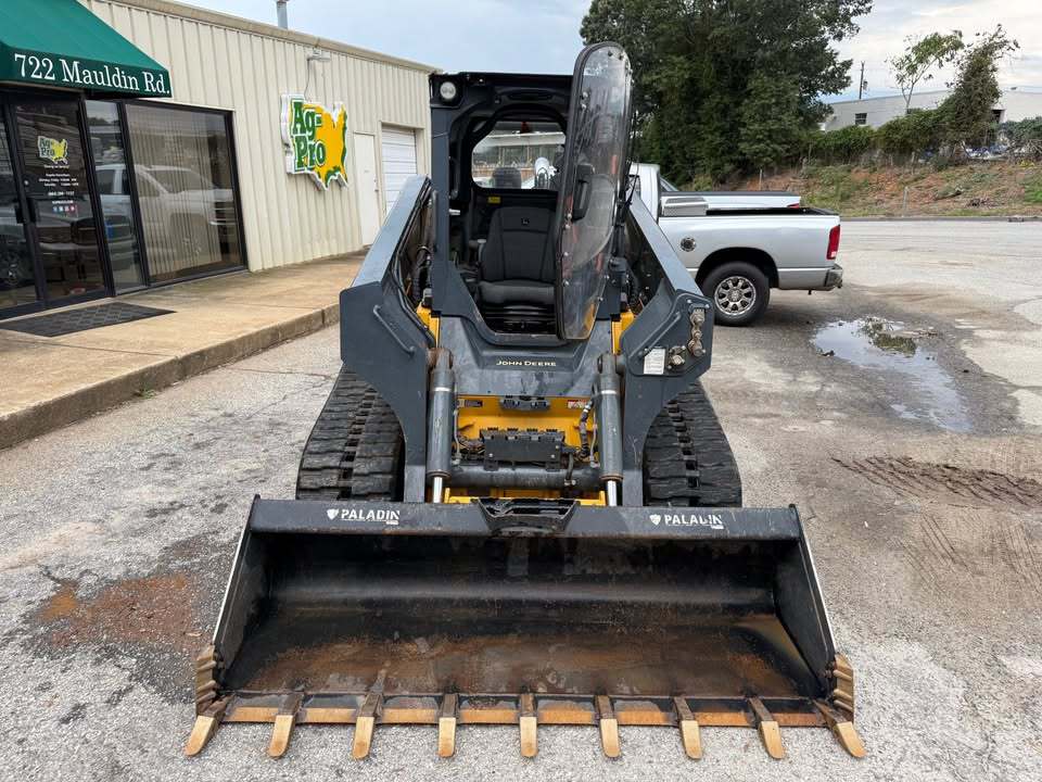 2022 John Deere 333G Image 6