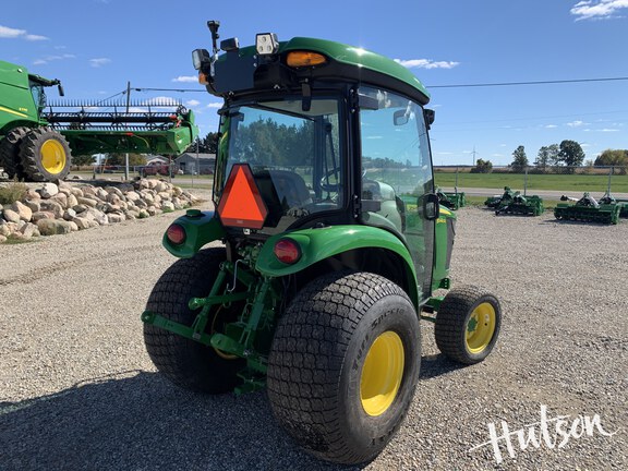 Photo of 2024 John Deere 3046R
